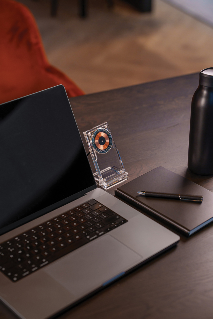 XD Collection Magcharge 15W magnetischer Wireless-Charger-Stand aus Acryl, bedruckbar mit Logo