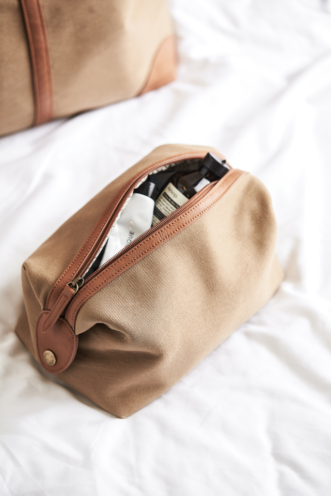 VINGA Sloane Kulturtasche aus RCS-recyceltem Polyester, bedruckbar VINGA Sloane Kulturtasche aus RCS-recyceltem Polyester, bedruckbar