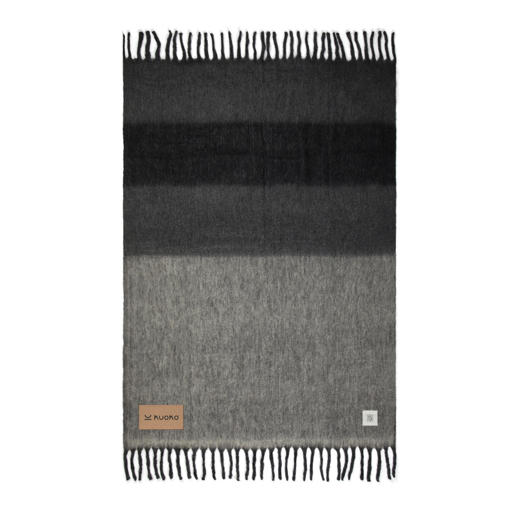 VINGA Saletto Wolldecke 170 × 130 cm, mulesing-frei, mit Kunstlederbadge veredelbar