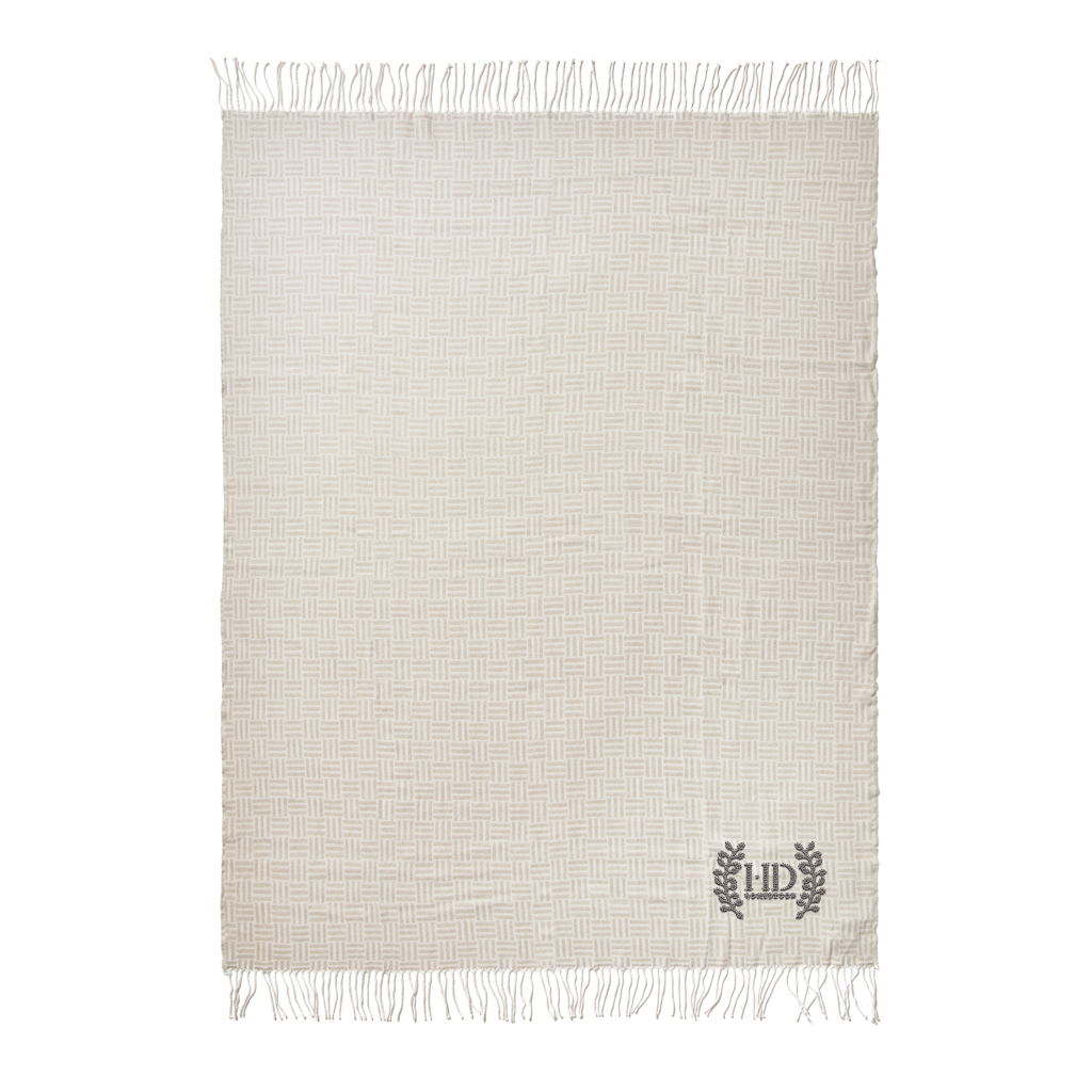 VINGA Lenox Jacquard-Decke 130 × 170 cm aus Acryl, bestickbar VINGA Lenox Jacquard-Decke 130 × 170 cm aus Acryl, bestickbar