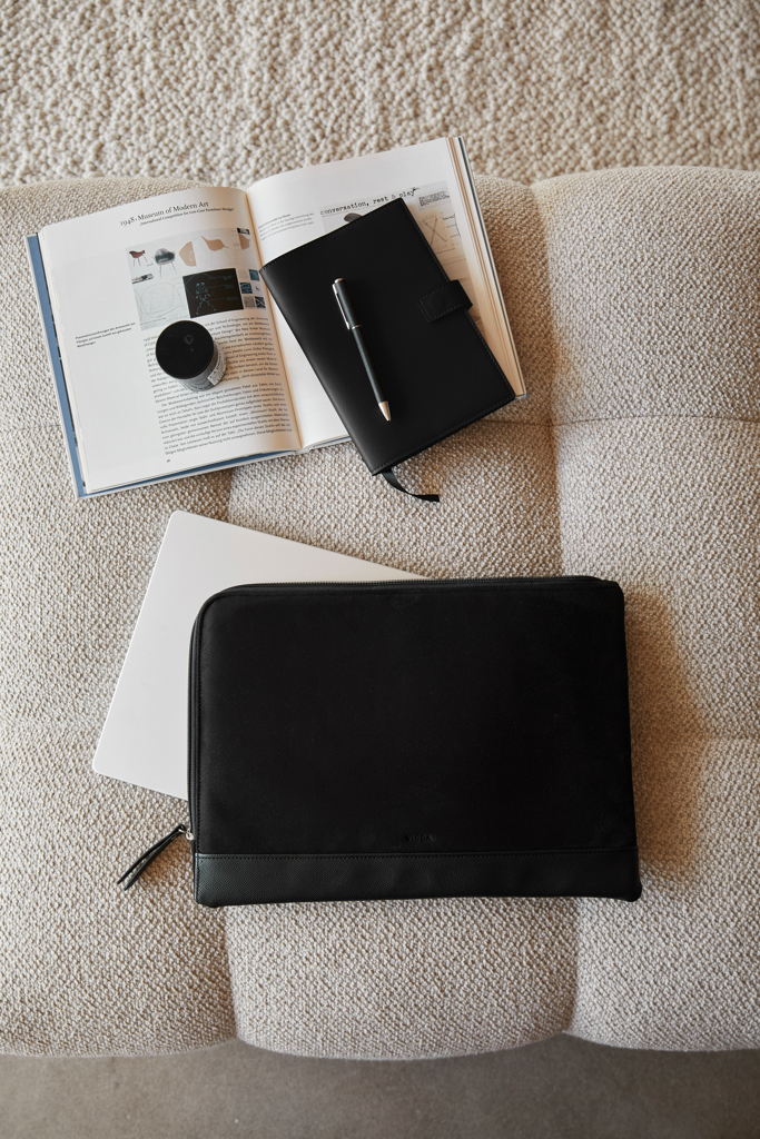 VINGA Marlow 14-Zoll Laptop Sleeve aus RCS-recyceltem Polyester VINGA Marlow 14-Zoll Laptop Sleeve aus RCS-recyceltem Polyester