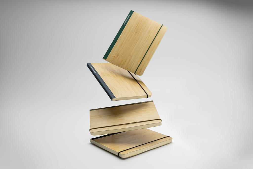 Scribe A5 Notizbuch aus Bambus FSC mit Logo-Gravur Scribe A5 Notizbuch aus Bambus FSC mit Logo-Gravur