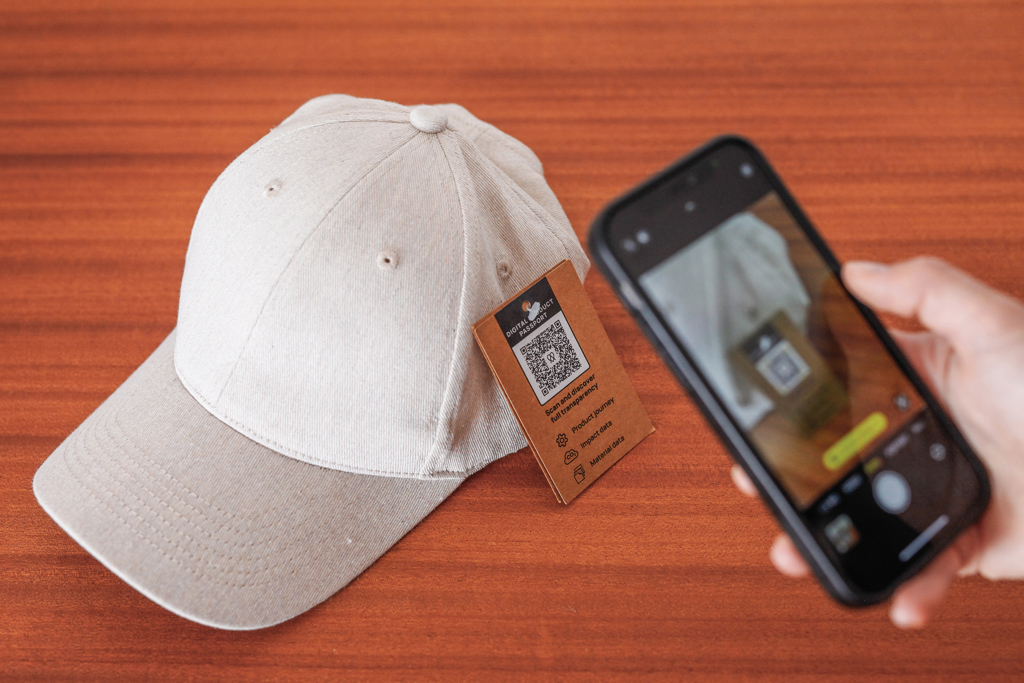 Milo AWARE™ 6-Panel-Cap aus recycelter Baumwolle Milo AWARE™ 6-Panel-Cap aus recycelter Baumwolle
