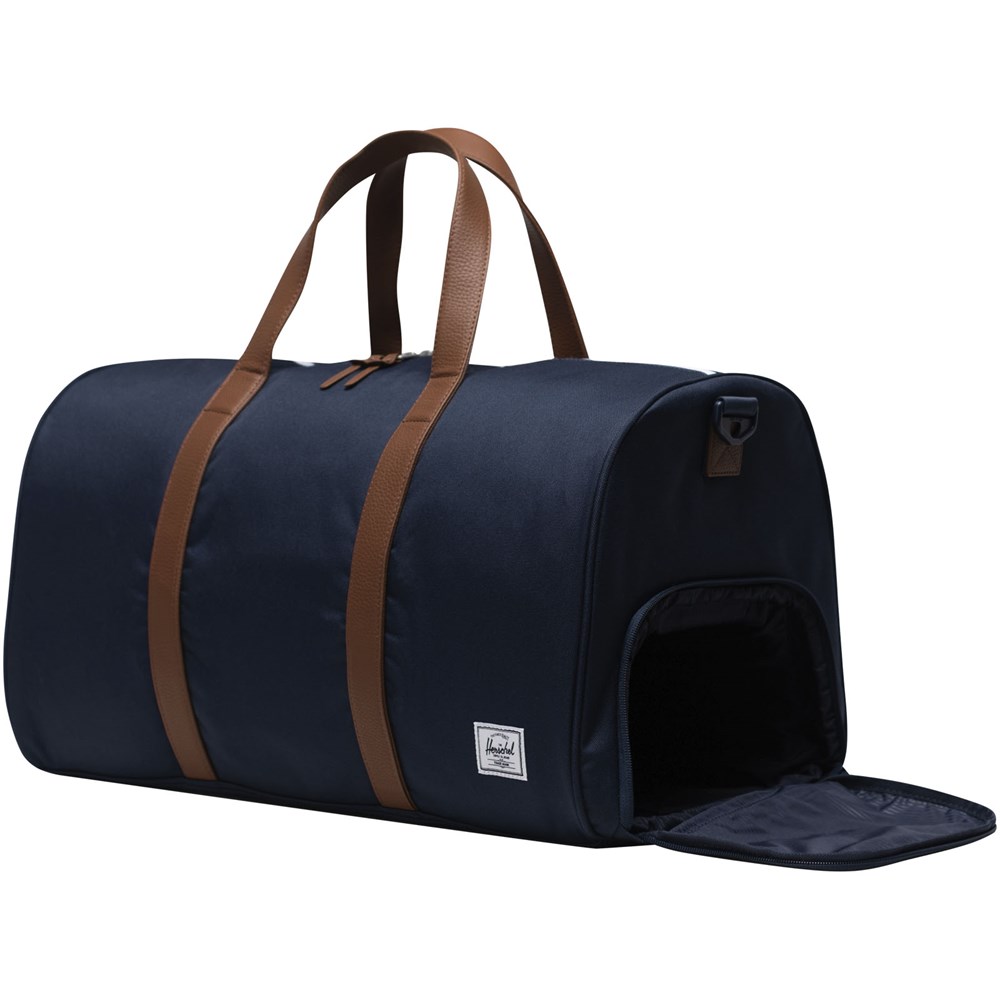 Herschel Novel™ EcoSystem 43L Reisetasche mit Schuhfach und Logooption