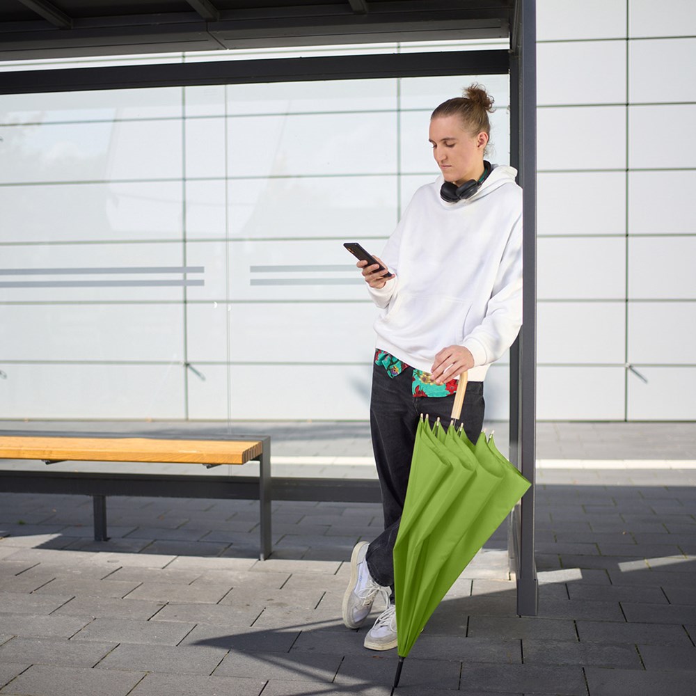 EcoFlex Gäste-Schirm mit Echtholzgriff – Perfekter Event-Begleiter EcoFlex Gäste-Schirm mit Echtholzgriff – Perfekter Event-Begleiter