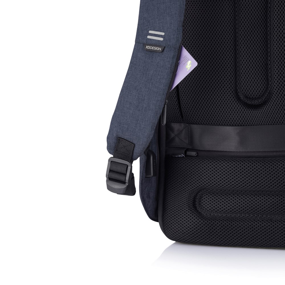 Bobby Hero Small rPET Rucksack mit USB-Ladeanschluss - Innovatives Werbegeschenk für Events