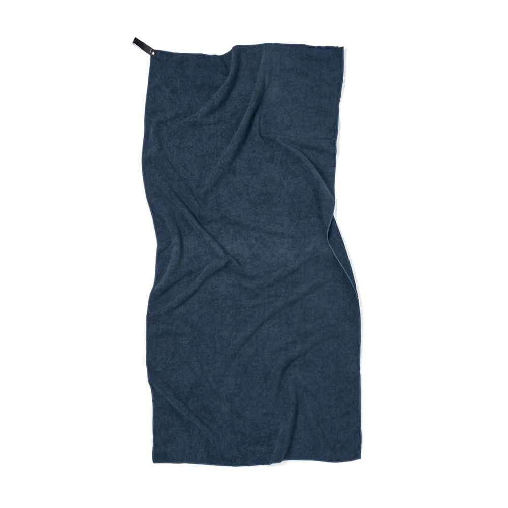 VINGA GRS rPET Active Dry Handtuch 140x70 - blau (± PMS 19-4125)