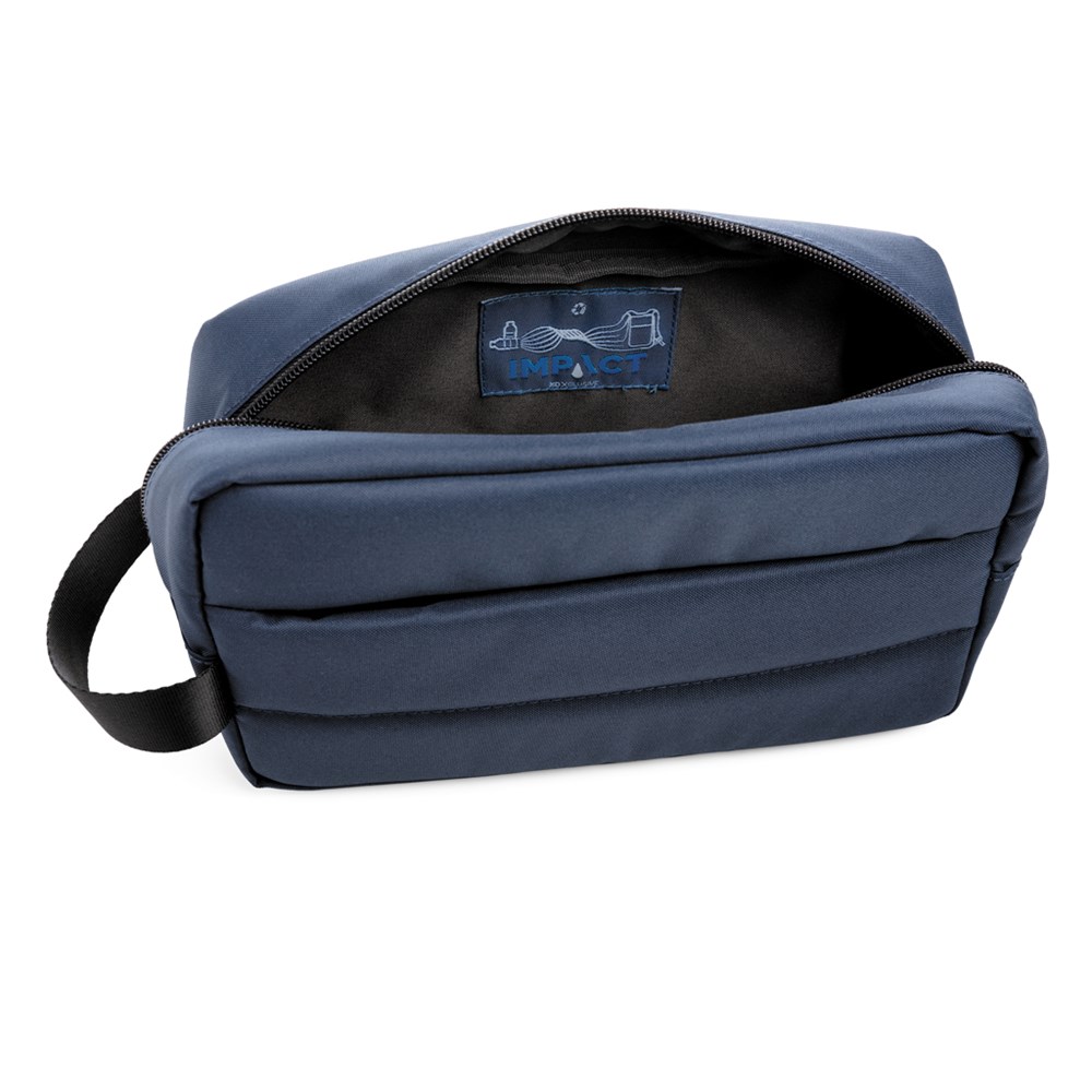 Impact AWARE RPET Kulturtasche mit AWARE Tracer Perfektes Event-Geschenk