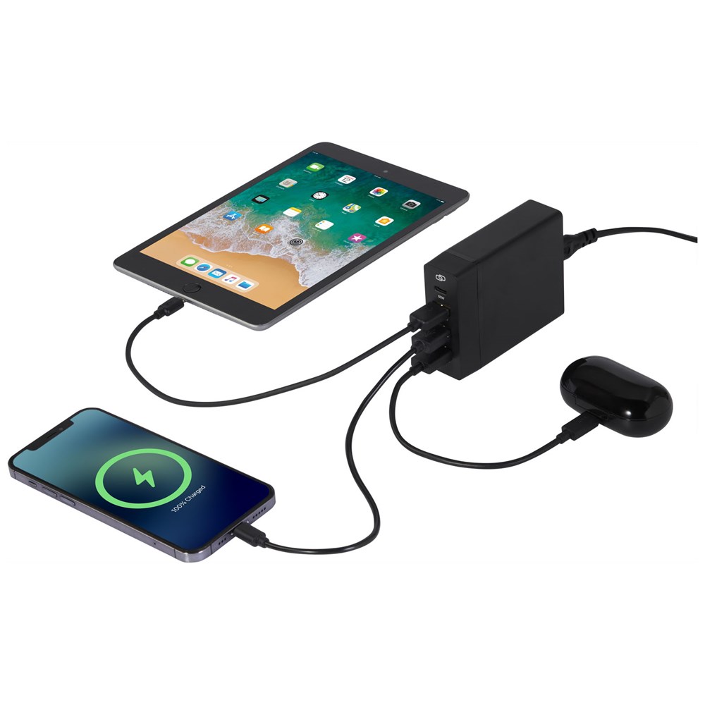 ADAPT Recycled Charger: Effiziente 72W USB-Powerstation für Events