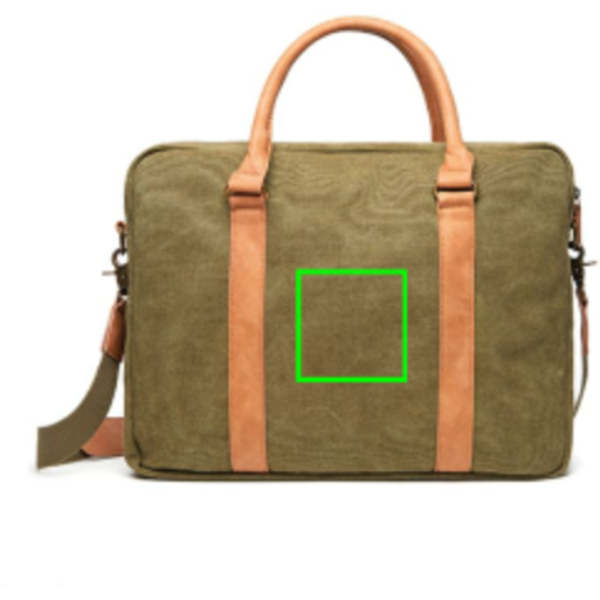 Standskizze: Druckverfahren Digital Transfer auf Position „Artikel Rückseite“ – VINGA Bosler Laptoptasche 17 Zoll aus RCS-zertifiziertem recyceltem Canvas