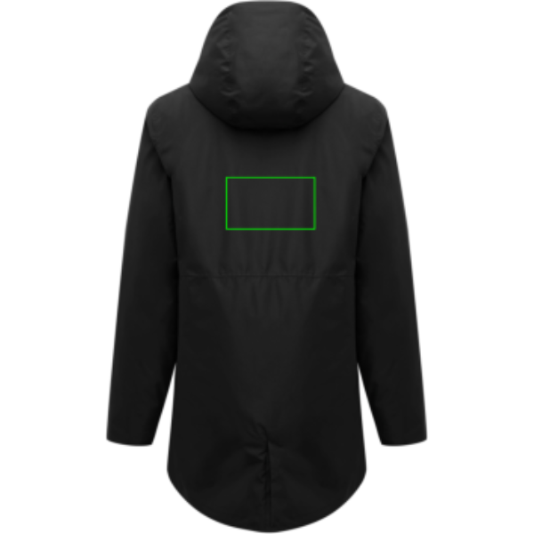 Standskizze: Druckverfahren Bestickung auf Position „Artikel Rückseite oben“ – IQONIQ Thelon Parka aus 100% recyceltem Polyester (GRS) – bedruckbar & bestickbar