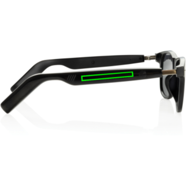 Standskizze: Druckverfahren Tampondruck auf Position „Artikelseite rechts (max. 45 x 5 mm)“ – XD Collection Miro KI-Audiobrille mit Übersetzungsfunktion und UV400-Gläsern – mit Logo