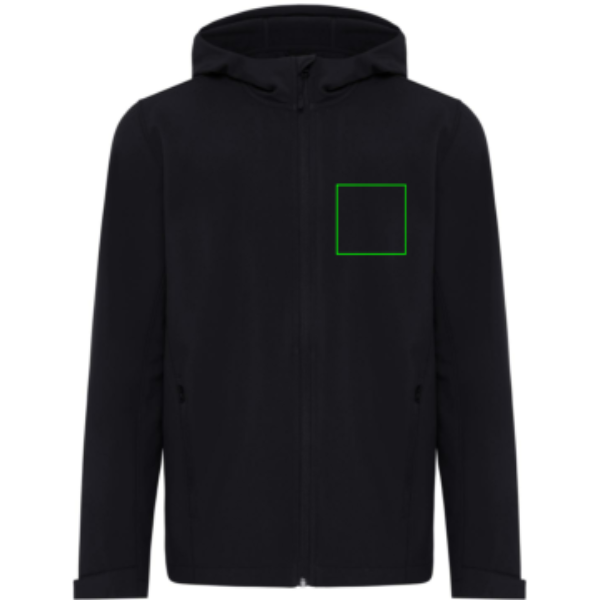 Standskizze: Druckverfahren Digital Transfer auf Position „linke Brustseite“ – IQONIQ Makalu Herren-Softshelljacke aus 91 % recyceltem Polyester mit Logo
