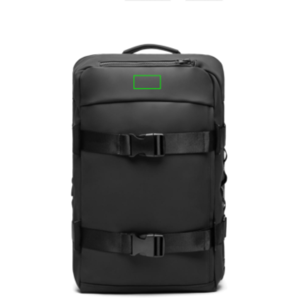 Standskizze: Druckverfahren PU-Etikett Baltimore grün auf Position „Artikel oben“ – VINGA Baltimore RCS Abenteuer-Rucksack 30 L mit Logo bedruckbar