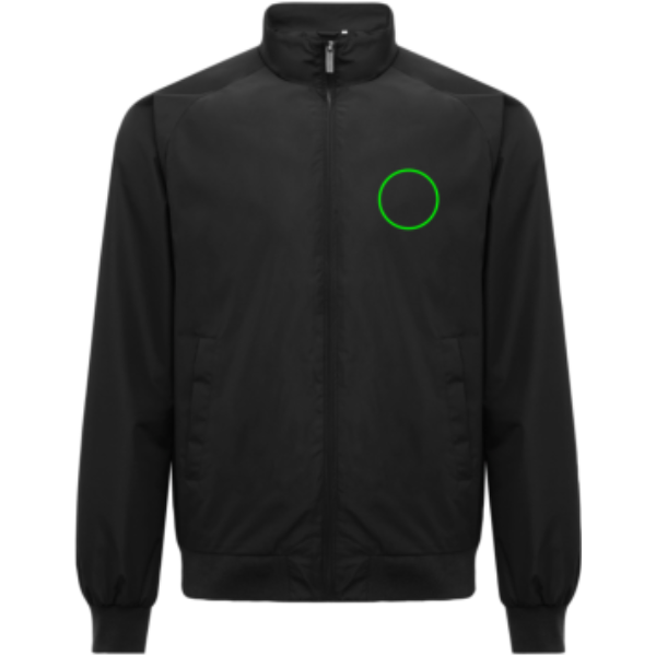 Standskizze: Druckverfahren Bestickung auf Position „linke Brustseite“ – IQONIQ Odin Urban Jacke aus 100 % recyceltem Polyester, GRS-zertifiziert, mit individueller Stickerei oder Druck