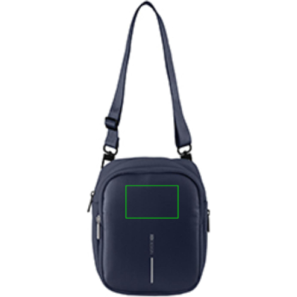 Standskizze: Druckverfahren Digital Transfer auf Position „Artikel Vorderseite oben (max. 80 x 50 mm)“ – XD Design Boxy Sling Crossbody-Tasche aus recyceltem PET